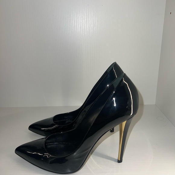 Saint Laurent Patent Leather Gold Heel - Picture 4 of 8